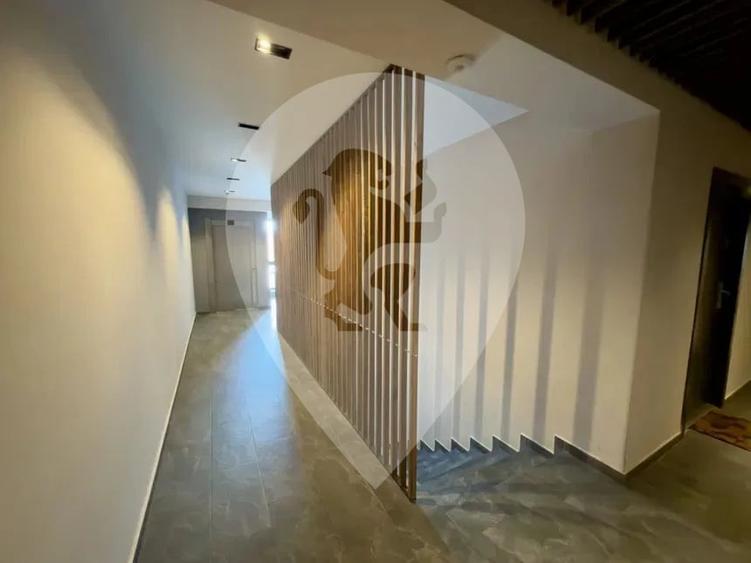 Apartament cu 3 camere decomandat, mobilat în Centrul Istoric