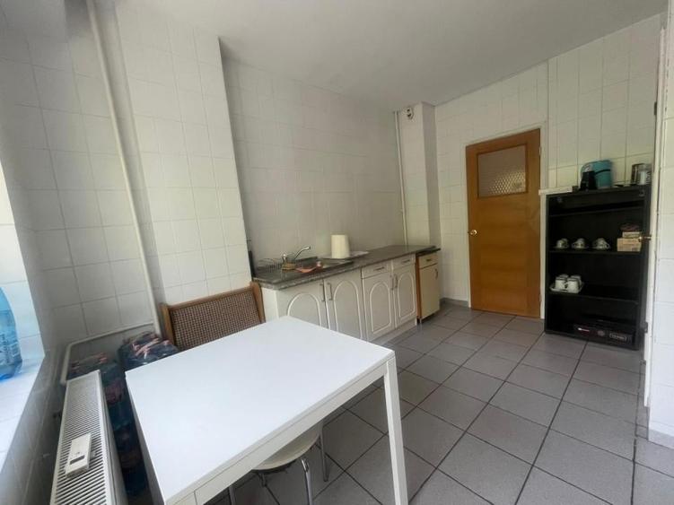 GM1572 Vanzare apartament 2 camere Piata Alba Iulia, stradal - 9