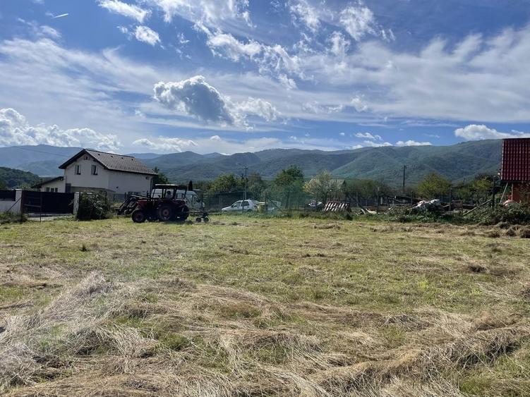 Teren-Cisnadie -992 m2(Chateau Therry) - 5