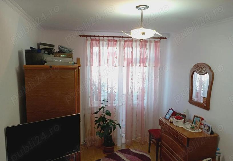 Dorohoi, apartament cu 2 camere in centrul orasului - 3