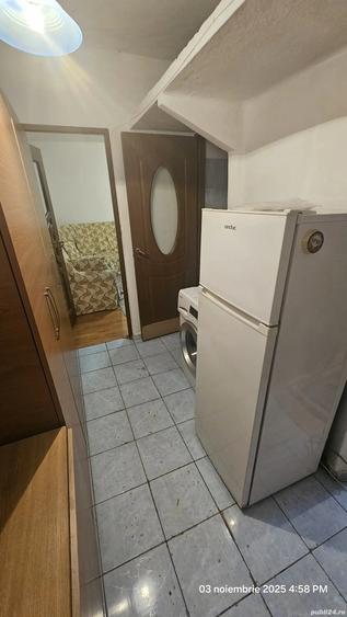 proprietar, vand apartament 2 camere semidecomandat - 1