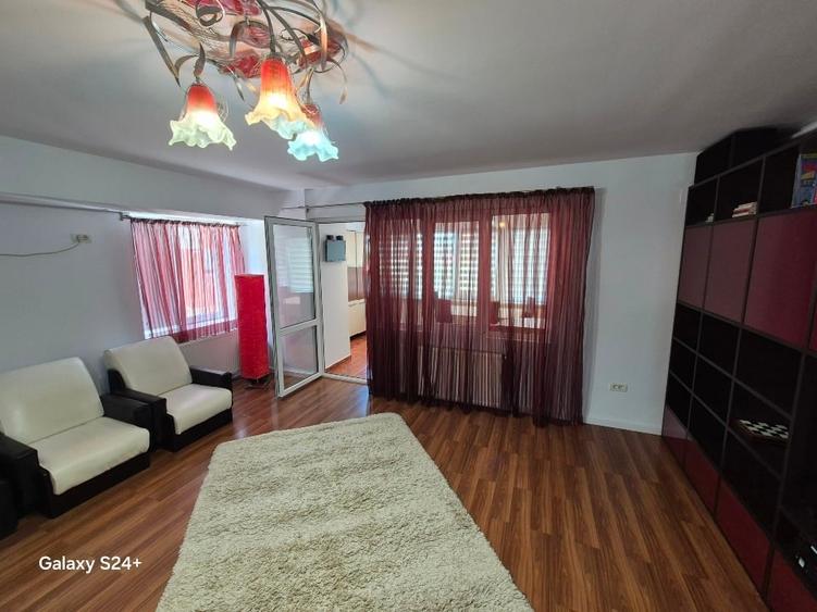 For Rent 90 mp 3 rooms - 2