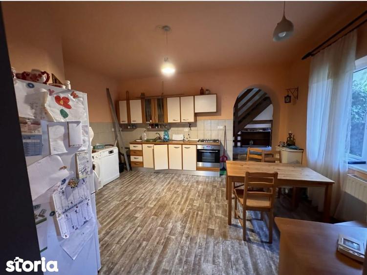 Casa Singur in Curte 160 mp teren 1600 mp - 2