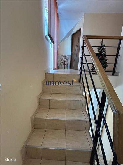 Casă cu 4 camere cu Teren 1875 Mp în Central