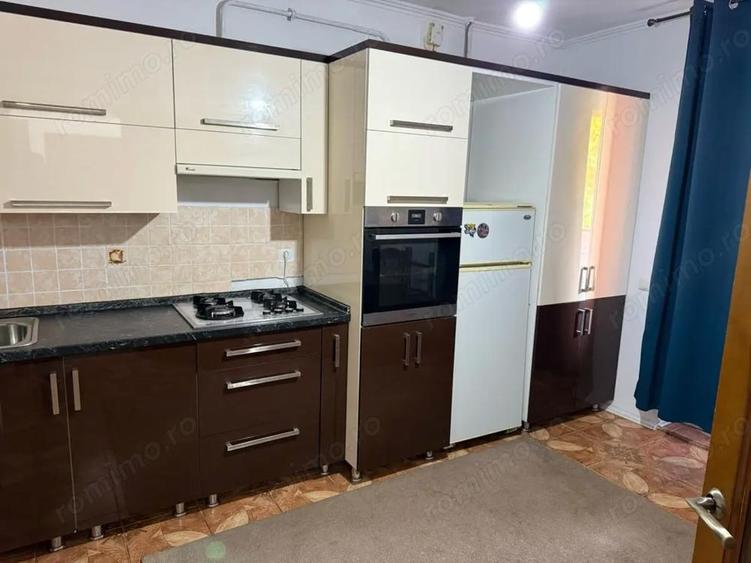 garsoniera in zona 1 Mai - 1