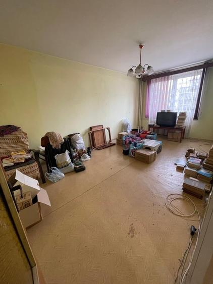 Militari (Dezrobirii - Gorjului) - 12