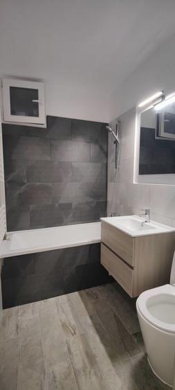 Apartament cu 2 camere decomandat în 15 Noiembrie