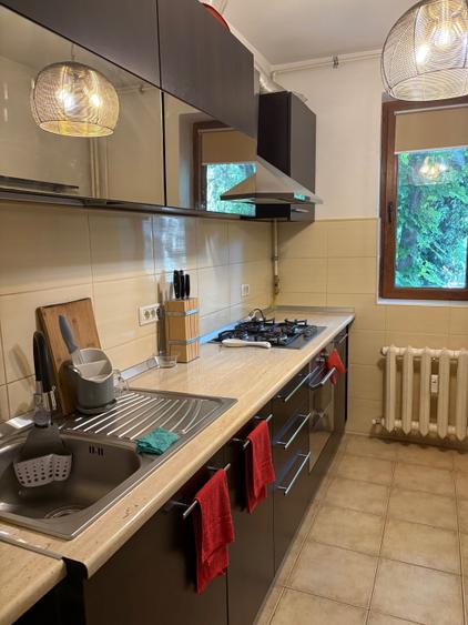 Apartament cu 2 camere semidecomandat în Tomis II