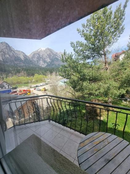 Hotel/Pensiune, de 222 mp, în Zamora