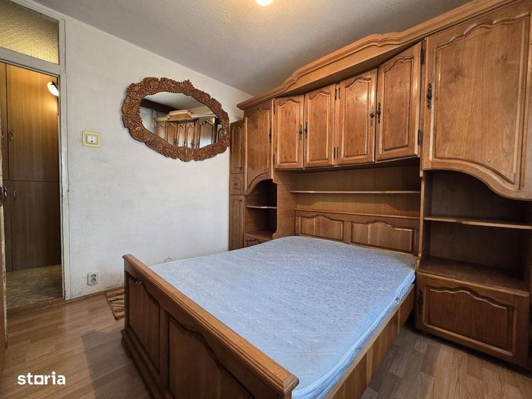 Apartament cu 2 camere decomandat în Vest