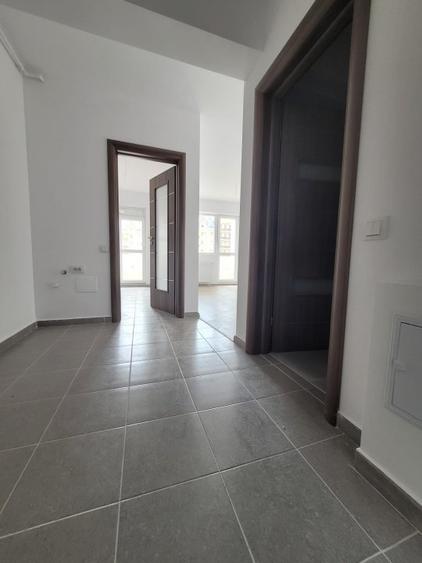 Garsonieră decomandată în Berceni