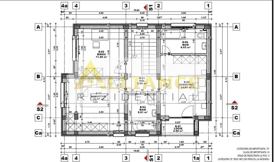Casă individuală cu 4 camere decomandat cu Canalizare în Central
