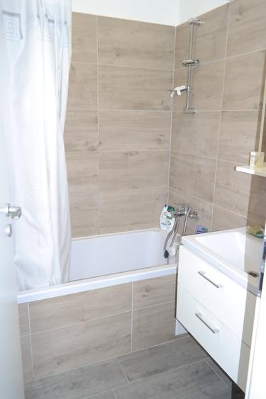 Apartament cu 2 camere decomandat, mobilat în Metalurgiei