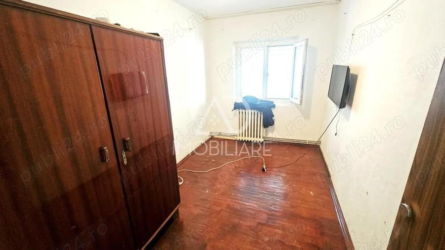 Apartament cu 3 camere decomandat în 9 Mai