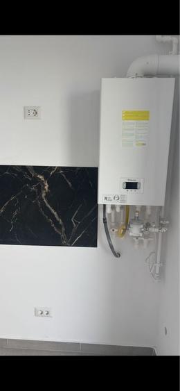 Apartament cu 2 camere decomandat în Titan