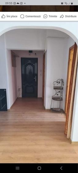 Apartament cu 4 camere decomandat în Micro 5