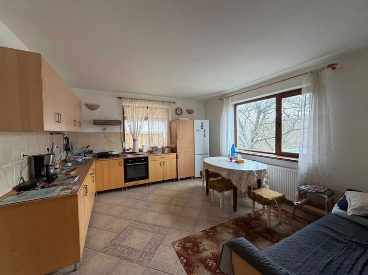 Casa zona verde | 4 camere, 920 mp teren, garaj | Valenii de Munte - 8