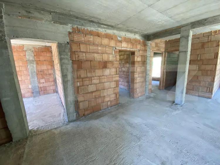 Casa familiala 3 camere, 500 mp teren, la poalele Mesesului in Zalau - 12