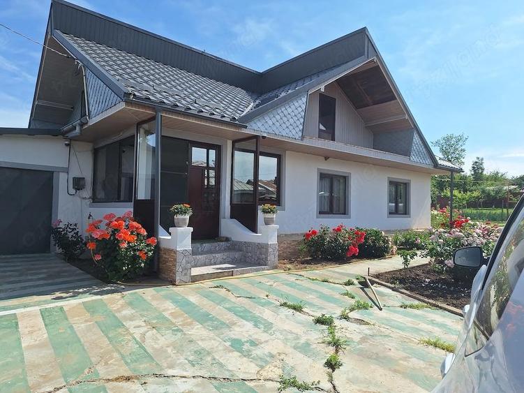 Casa cu teren de vanzare Perieni, Vaslui - 4