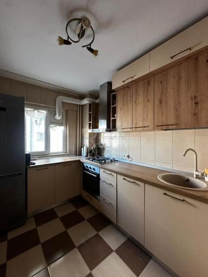 4 camere Dristor decomandat,inst. schimb.,et. 5,an 1987, metrou, 85 mp - 5