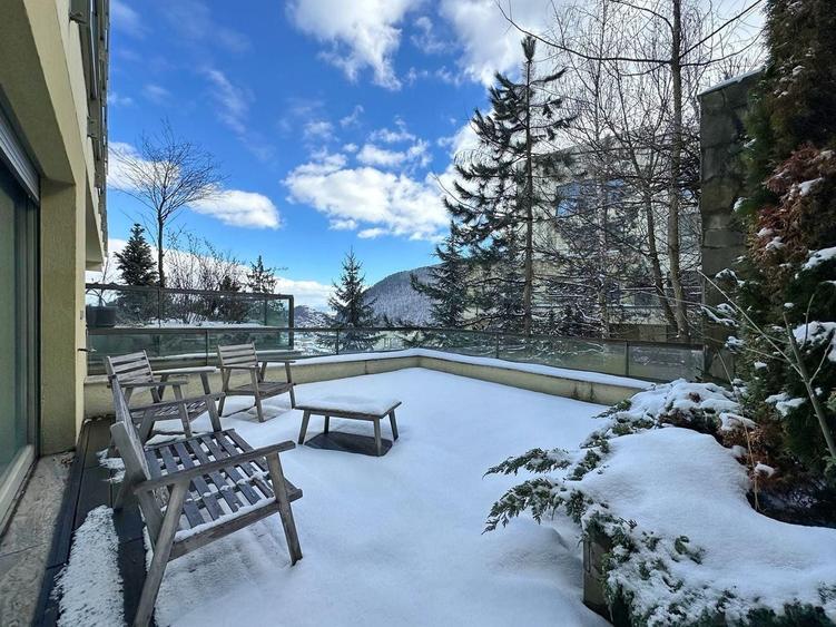 Studio spațios de închiriat — Bellevue Residence, mobilat, terasă, parcare - 1