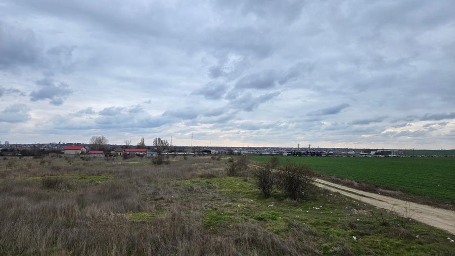 Loc Agigea / Judetul Cta /Teren intravilan 500 mp cu o deschidere stradala 16 ml - 7