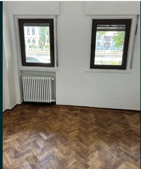 Universitate, Mihail Kogalniceanu,parter/4,2 bai,boxa la subsol,Liber - 4