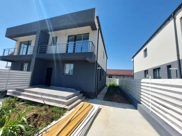 Duplex cu 3 camere in Berceni - 1