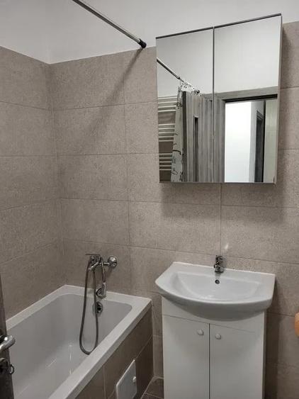 Inchiriere Garsoniera Decomandata Militari Residence  loc de parcare inclus - 6