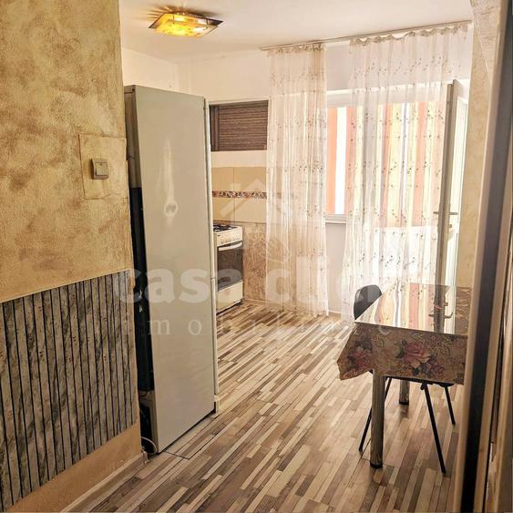 Apartament generos cu 1 cameră, decomandat – Piața Centrală  - langa facultati - 7