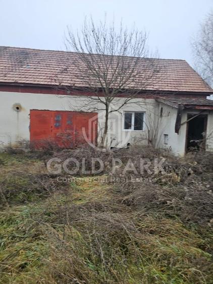 Spatiu Industrial/Depozit - Zona Borsa- Cluj - 330 mp Open Space - 4