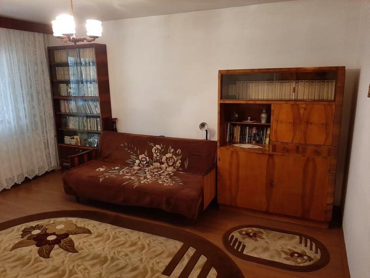Apartament cu 2 camere decomandat , situat in cartierul Astra, Calea Bucuresti - 1