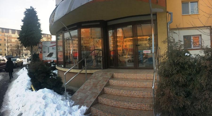 SPATIU COMERCIAL cu iesire la strada , 100MP! - 1