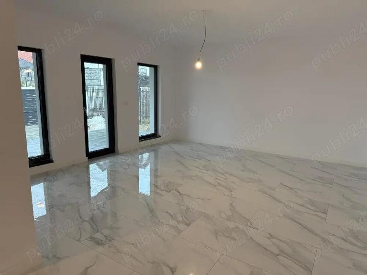 casa de vinzare sau schimb cu apartament plus diferita in Miroslava Ia?i - 5