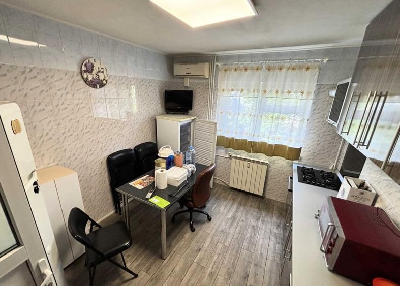 Apartament 4 camere zona Giurgiului - 2