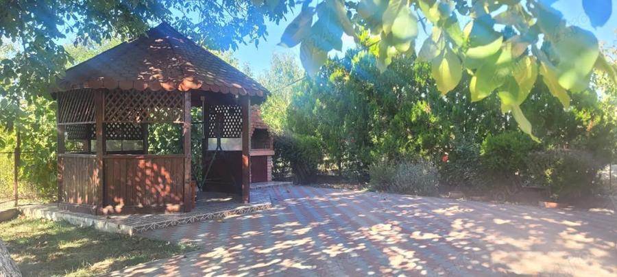 Casa de vanzare in Cornatelu, Dambovita - 1