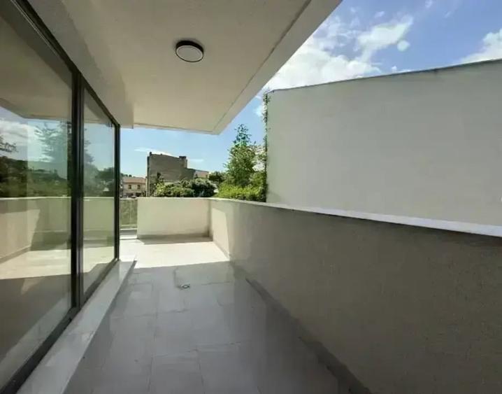 Unirii I Apartament 4 camere I 2 TeraseI 2 Locuri ParcareI Bloc nou I comision 0 - 16