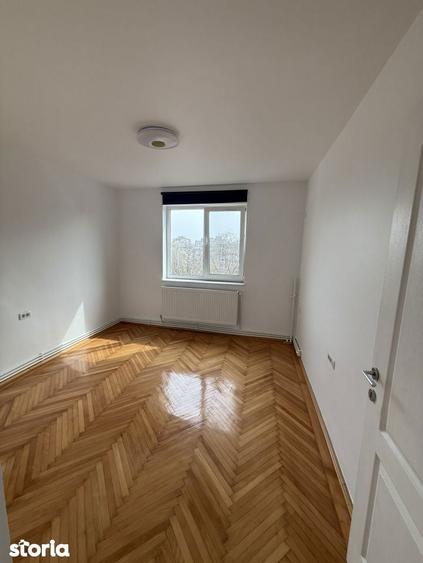 Apartament 2 camere Zona Tomis 3 - 5