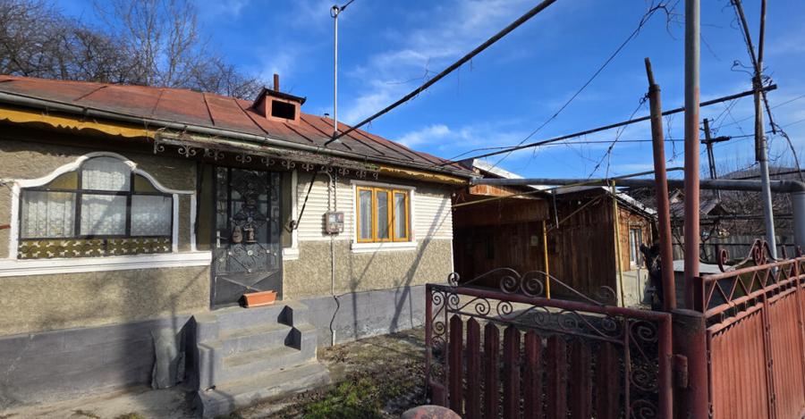 Casa cu 600mp de teren Aproape de centru Valenii de Mu - 18