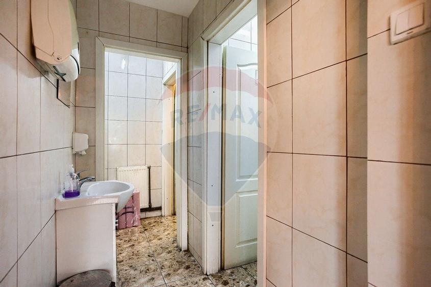 Spatiu comercial cu destinatie actuala Bar si jocuri noroc- Vlaicu - 17