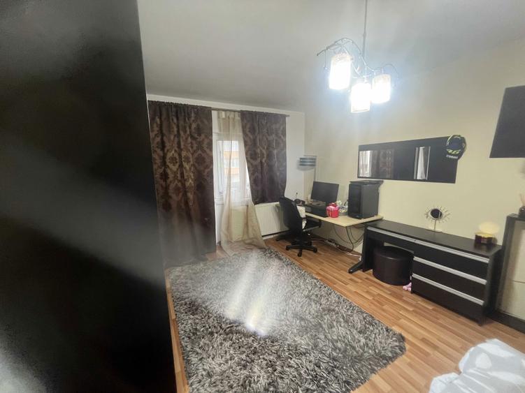 Apartament 3 camere de inchiriat - 3