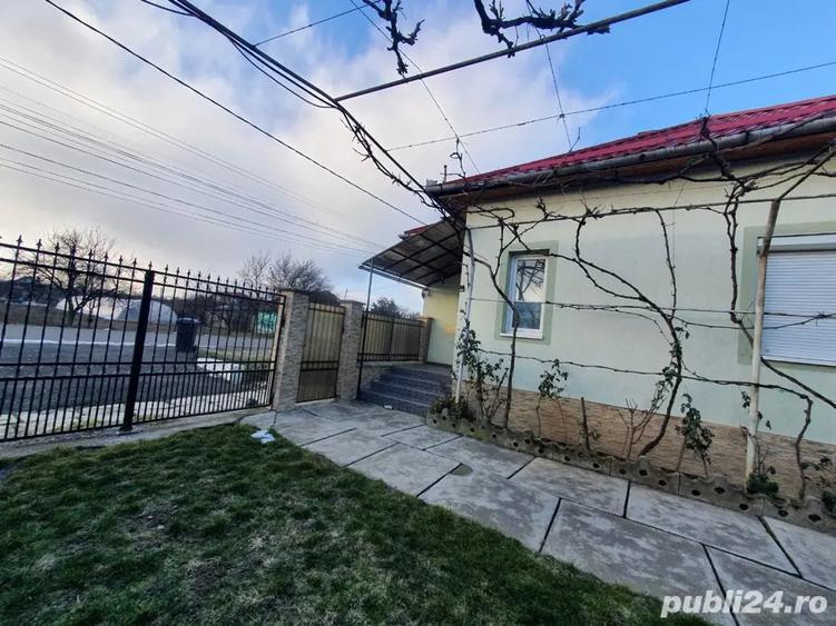 casa de vanzare Ineu - 2