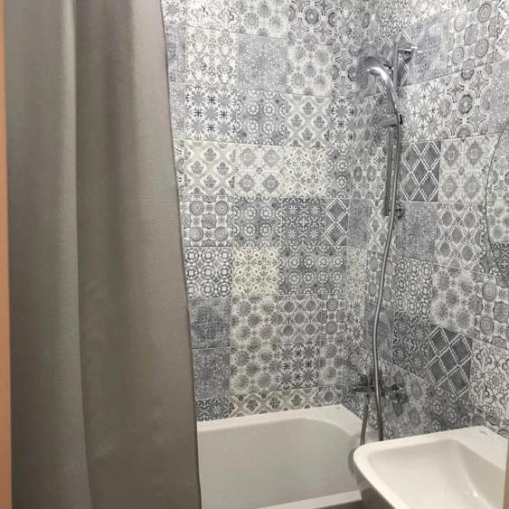 Inchiriez o garsoniera in zona Gorjului, la 10 minute de metrou - 1