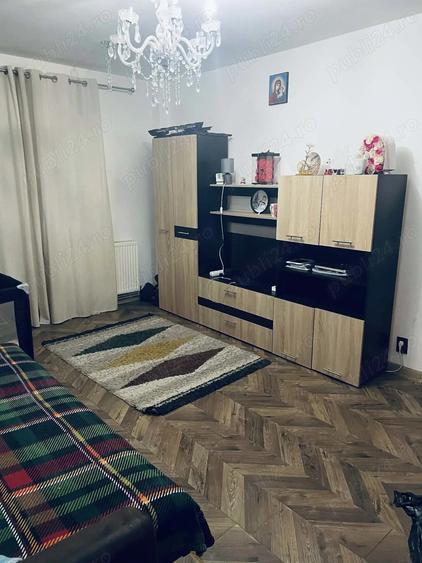 Vand apartamen 2 camere 43mp mobilat parcare etaj2 Noua - 2