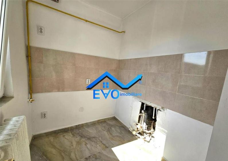 Apartament 2 camere, renovat, Alexandru cel Bun, zona Miron - 6