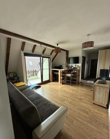 Apartament 3 camere, 2 bai - zona Tractorul - 1