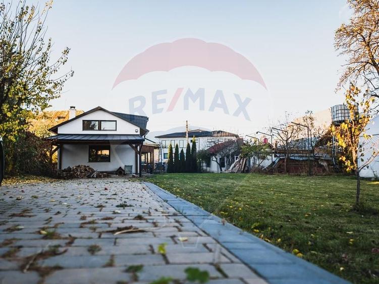 Casa / Vila de vanzare in Horodnic de Sus - 5