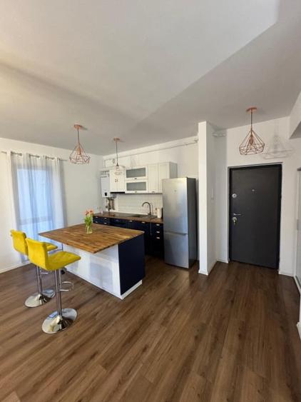 Proprietar: apartament 2 camere, etaj 2, lift, loc de parcare, GIROC- Parcului - 2