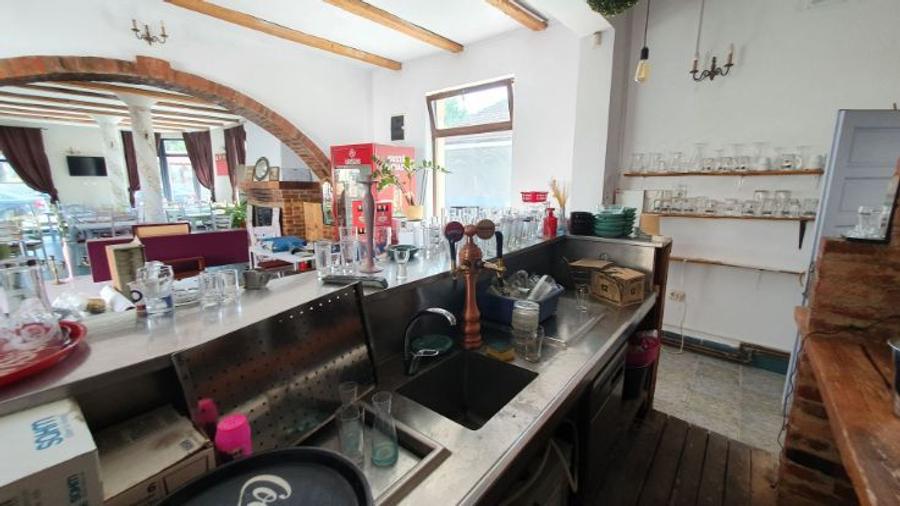 Vand restaurant si pensiune in Baile Felix - 5