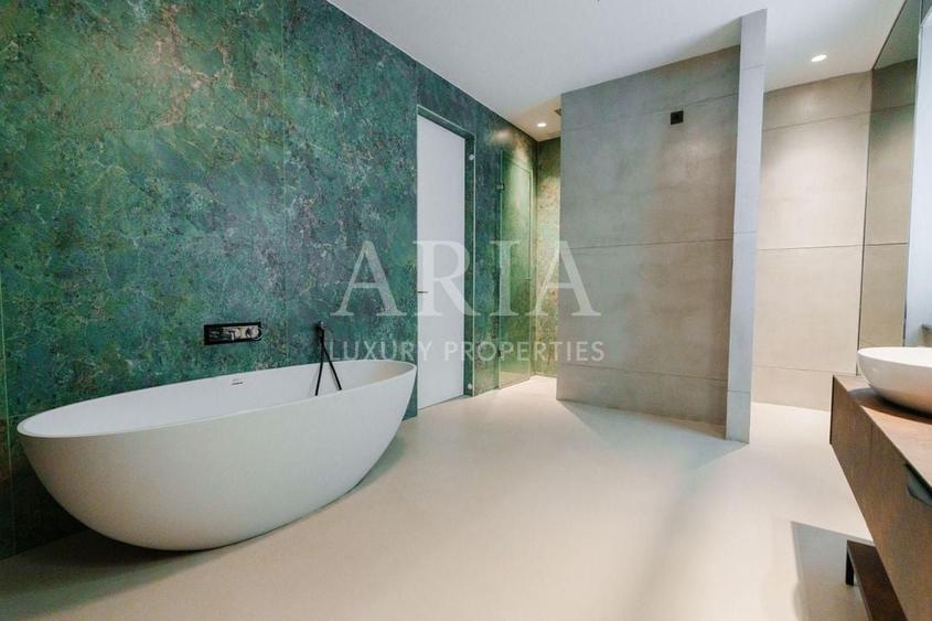 VILA INDIVIDUALĂ | DESIGN CONTEMPORAN | PISCINA | 5000mp - 10